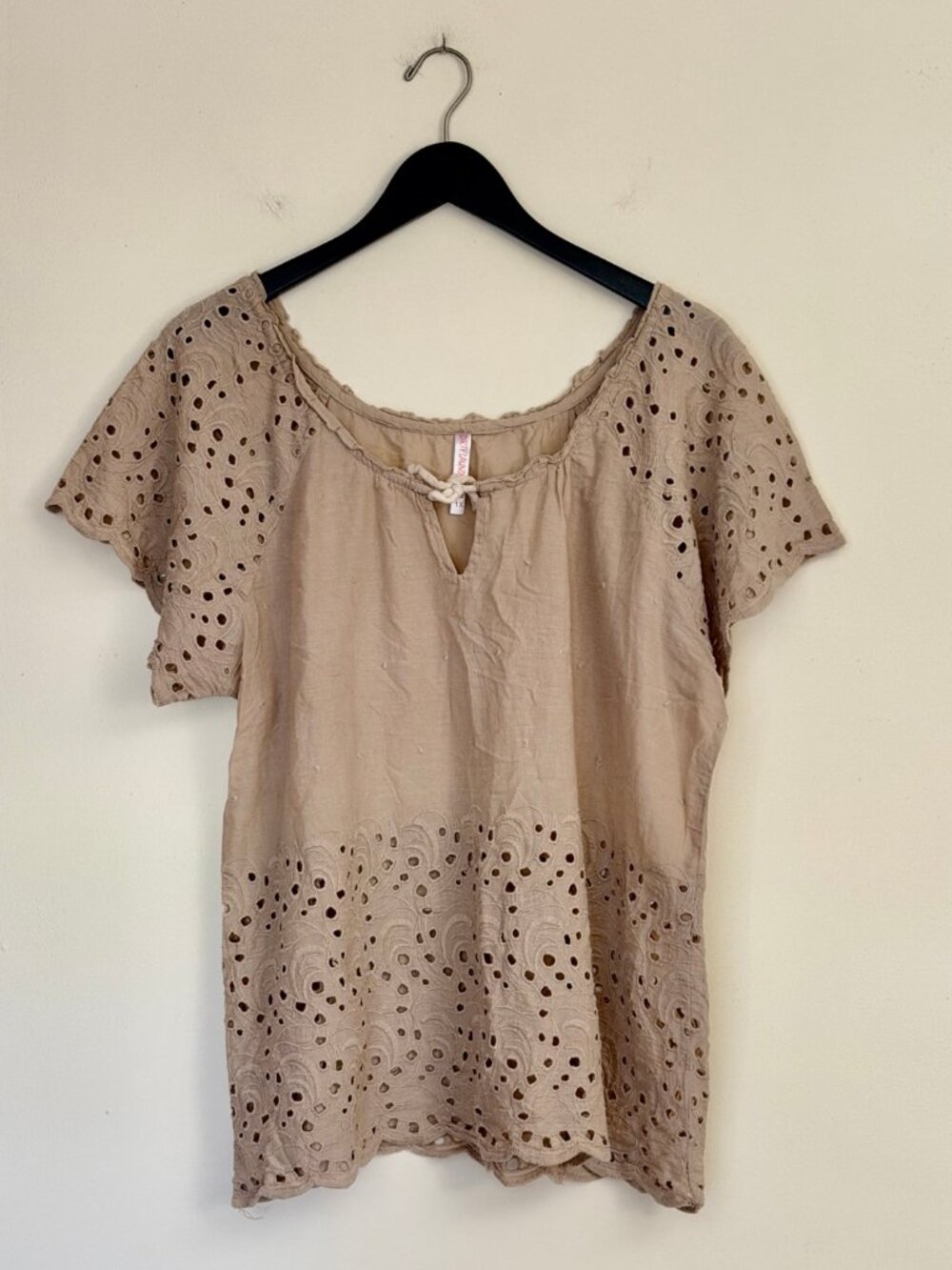 Dirty Laundry Boho Eyelet Lace Flutter Sleeve Peasant Blouse, 1X